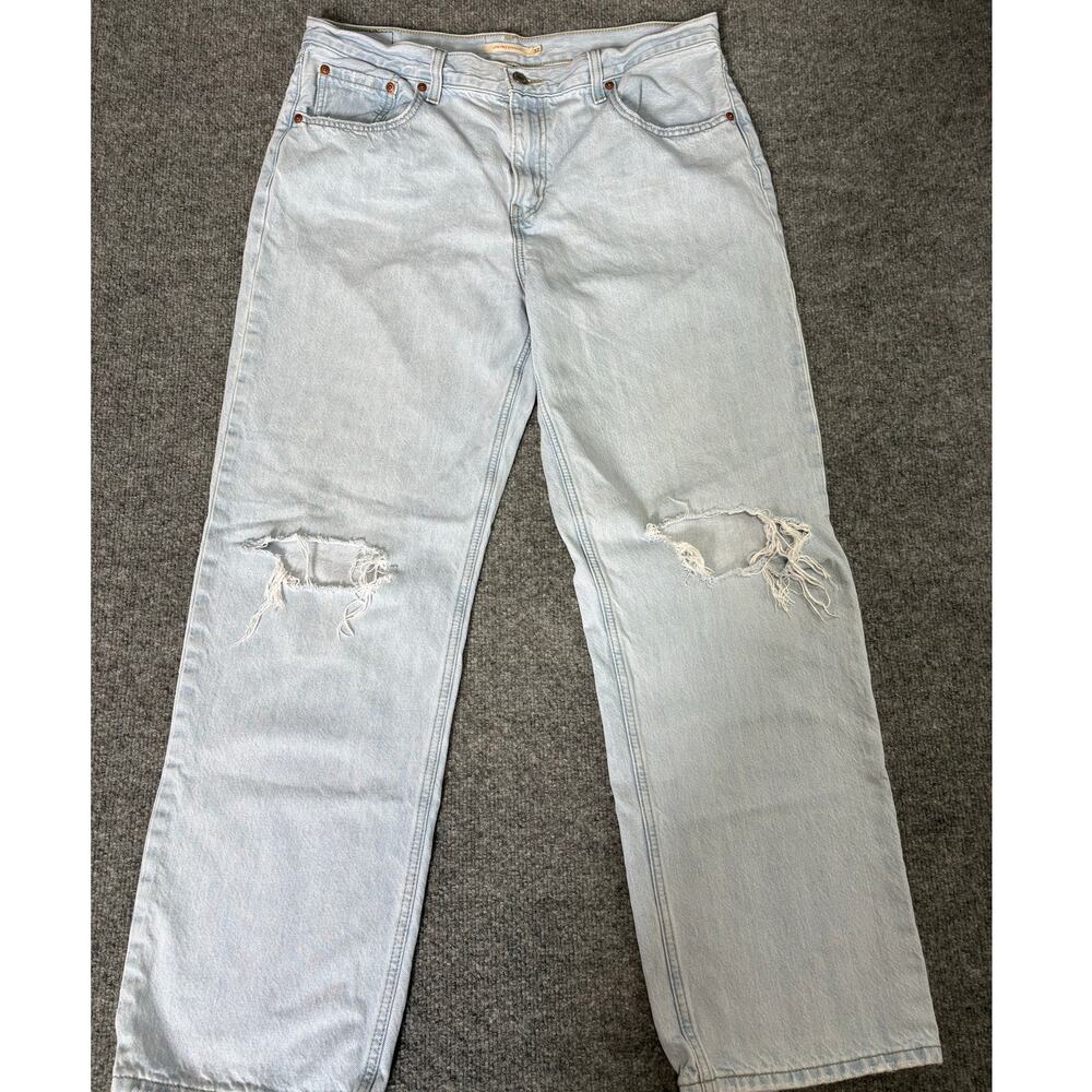 Levi’s Low Pro Straight Jeans 32 Light Wash Distressed 100% Cotton